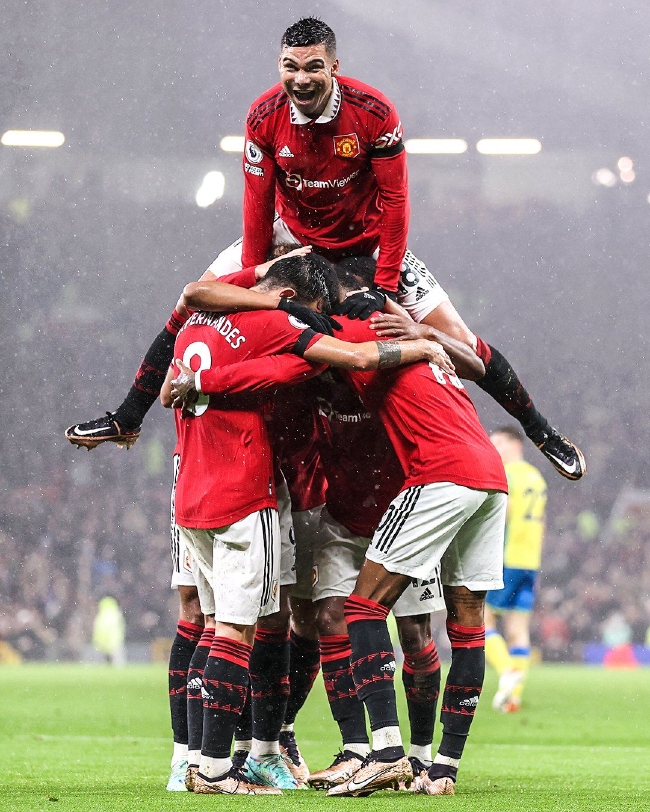 姚梦佳的深 姚梦佳的深