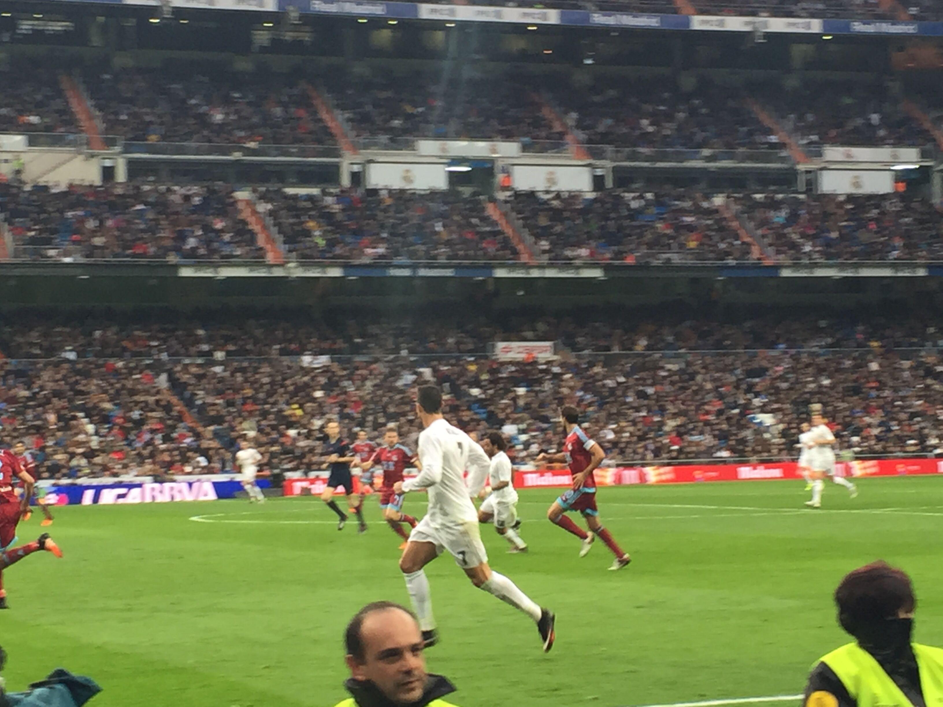 通过严密的 通过严密的