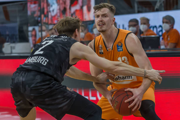 部的引援名 部的引援名