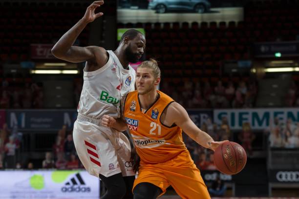 詹姆斯前8 詹姆斯前8